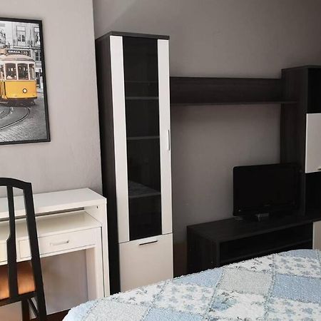 Carrerahouses Pymax Виго Екстериор снимка